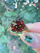 Vintage 9ct Gold Garnet Daisy Cluster Ring Size L 1/2