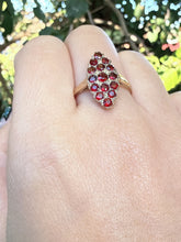 Vintage 9ct Gold Garnet Cluster Ring Size P