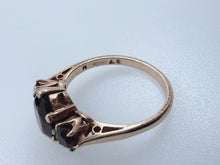 Vintage 1973 9ct Gold Garnet Trilogy Ring Size K