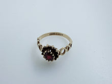 Vintage 9ct Gold Garnet Cluster Ring Edinburgh L 1/2