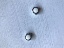 1X MEN Black or White Fake MAGNETIC Round NO Piercing ear Hole studs Earrings