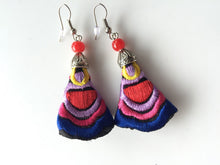 Women Lady Retro Ethic Embroidery Boho Bohemian Hook dangle Ear Drop Earrings Blue with Red