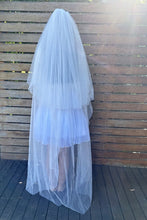 1.7M Women Bride 2-Layer Long Wedding Veil with Blusher and Comb