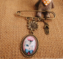 1 Women Girl Beard Retro Vintage Look Cameo Scarf Collar Hat brooch Brooche Pin