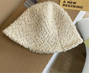 New Chic Women Winter Autumn Warm Bucket Plush Fluffy Hat Cap Beanie