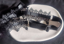 Women Black White Gothic Lace Embroidery Crochet Bow Thigh Garter Suspender Belt
