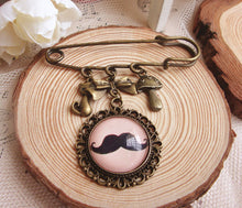 1 Women Girl Beard Retro Vintage Look Cameo Scarf Collar Hat brooch Brooche Pin