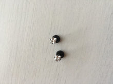 Man Women black bling Crystal Rhinestone Surgical Piercing studs Cubic Earrings 4mm