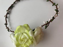 Women Flower Girl Boho Party Wedding Beach Berry Crown hair headband Garland