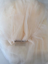 1.7M Women Bride 2-Layer Long Wedding Veil with Blusher and Comb