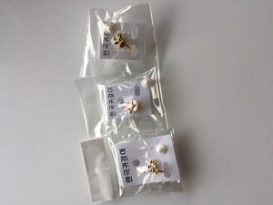 1PC Girl Women Christmas Fake Earrings clip on no ear piercing OR piercing