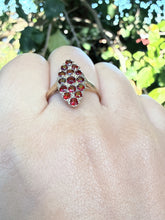 Vintage 9ct Gold Garnet Cluster Ring Size P