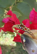 Vintage Dainty 9ct Yellow Gold Garnet Ring Size M
