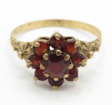 Vintage 9ct Gold Garnet Daisy Cluster Ring Size L 1/2