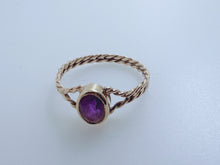 British Vintage 9ct Gold Purple Amethyst Solitaire Ring