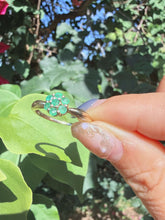 Vintage Birmingham 9ct Gold Emerald Daisy Cluster Ring