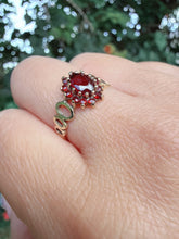 Vintage 9ct Gold Garnet Cluster Ring Edinburgh L 1/2