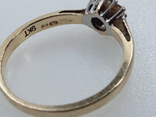 Vintage 9ct Gold Diamond Daisy Ring Size M
