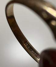Vintage 1980s 9ct Gold Garnet Trilogy Ring Size I½