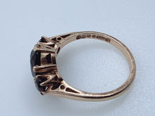 Vintage 1973 9ct Gold Garnet Trilogy Ring Size K