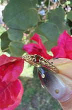 Vintage Dainty 9ct Yellow Gold Garnet Ring Size M
