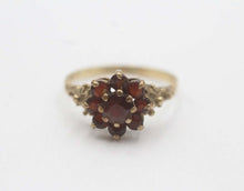 Vintage 9ct Gold Garnet Daisy Cluster Ring Size L 1/2