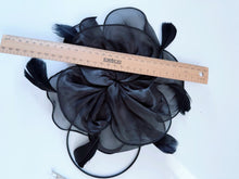 Melbourne Race Cup Hat Clip measurement