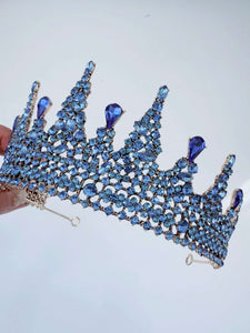 Sapphire Blue Rhinestone Crown – Luxury Bridal Tiara for Weddings