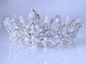 Silver Crystal Bow Pearl Tiara - Elegant Tiara for Weddings & Events