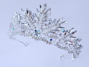Stunning Ice Queen Crystal Tiara - Elegant Tiara for Weddings & Events