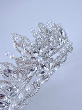 Silver Crystal Bow Pearl Tiara - Elegant Tiara for Weddings & Events