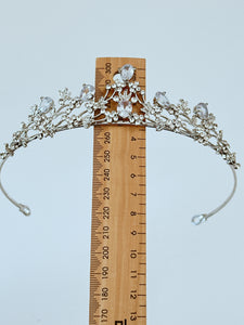 Silver-crystals_tiara_height