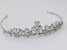 Silver-tone_tiara