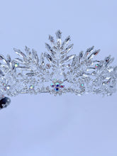 Stunning Ice Queen Crystal Tiara - Elegant Tiara for Weddings & Events