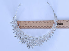 Stunning Ice Queen Crystal Tiara - Elegant Tiara for Weddings & Events
