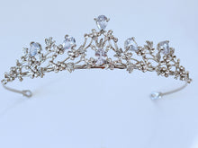 Silver Floral Crystal Tiara – Elegant Wedding & Bridal Crown