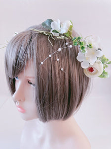 Women Cream White Flower Girl Leaf Rustic Woodland Hair Headband Crown Garland