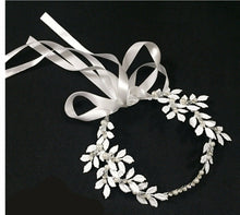 Women White Leaf Pearl Wedding Bride Party Hair Headband Head Crown Tiara Prop