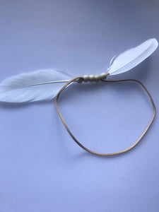 Women BOHO Syn suede White Feather Beach Wedding Bride Arm Chain Band jewellery