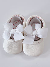 Baby Shower Girls Children Kids Christening White Bow Crib Dress Shoes Photo