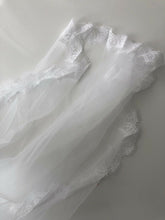 Women Pure white Bride Wedding Wedding Frilly lace Hair head Veil WITH COMB