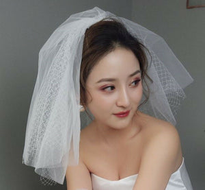 Women Bride Party Wedding Halloween White lace Hair head Short Veil with Comb