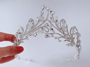 Women Bride Ice Queen Prom Rhinestone Crystal Silver Color Headband Tiara Crown