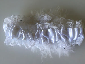 Hen's night Party White Bride to be Bridal lace fur Garter Suspender Belt Strap - Perfect Bridal Accessory