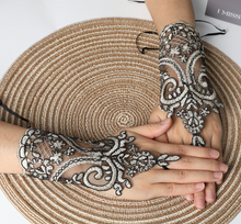 Women Hollywood Fancy Fingerless Retro Gold Embroidery Short Lace Black Gloves