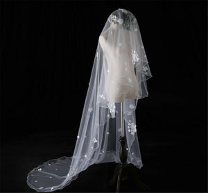 Women Bride Wedding White 1 Layer 3 Meter Hair head Long Lace Veil Without Comb