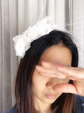 Women Girl White Chiffon Flower Feather Party Hair headband Race fascinator