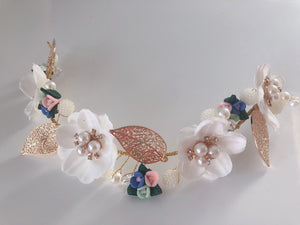 Women Gold Leaf White flower Wedding Hair Band Headband Crown Tiara Fascinator