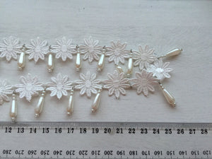 Women Girls White BOHO Lace flower Pearl Beach wedding Bride Hair Headband Prop