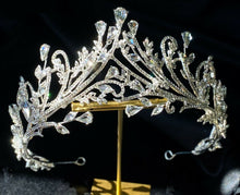 Women Bride Ice Queen Prom Rhinestone Crystal Silver Color Headband Tiara Crown